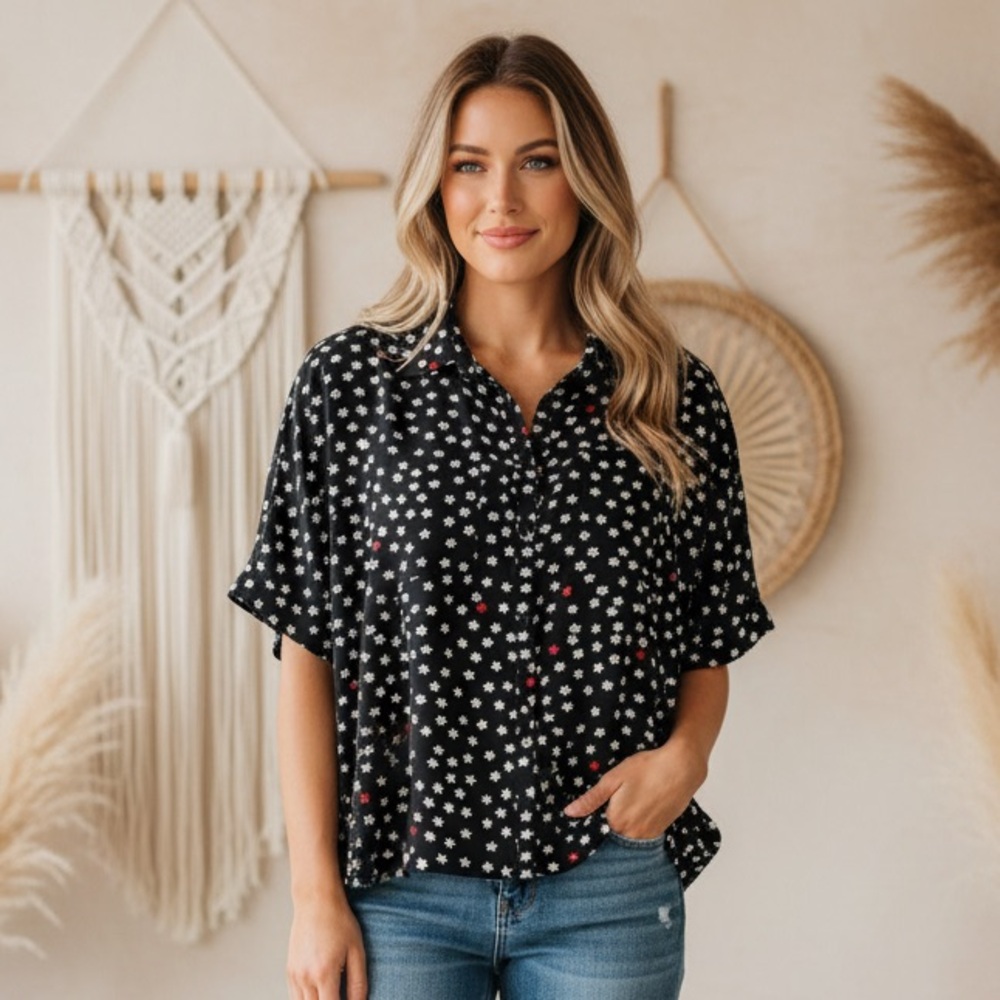 LuLaRoe Amy • Dolman Sleeve Top • 100% Rayon • Black with White Stars